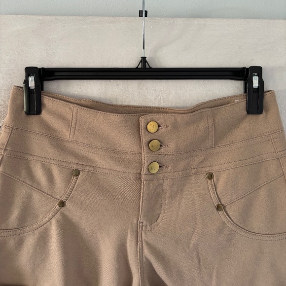 Ci Sono Shorts (NWOT) - Picture 2 of 11